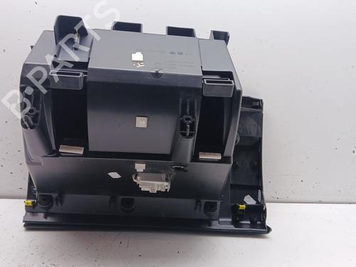 Glove box RENAULT KADJAR (HA_, HL_) 1.2 TCe 130 (HLMR) | BP32526538C95