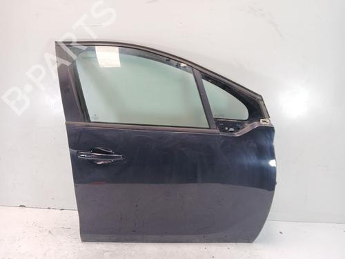Used Right front door Right front door 33936490 33936490