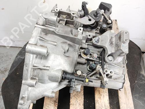 Gearbox PEUGEOT EXPERT Bus (V_) 2.0 BlueHDi 150 | BP27627855M3 