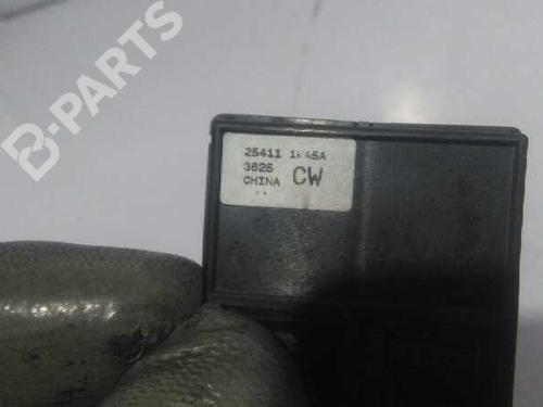 Right front window switch NISSAN JUKE (F15) 1.5 dCi | BP5223399I26 