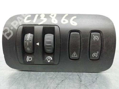 Used Switch RENAULT MEGANE II Coupé-Cabriolet (EM0/1_) 1.6 16V (112 hp) 9245326