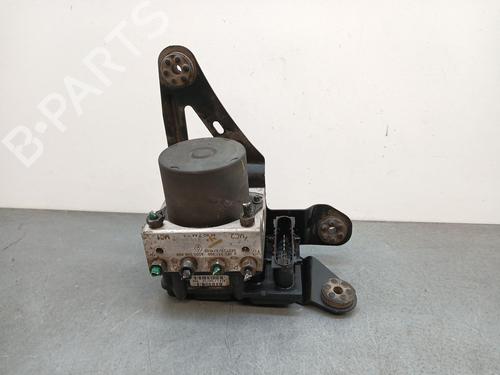 Used ABS pump RENAULT MEGANE II Estate (KM0/1_) [2003-2012]  22781071