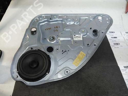 Used Rear right window mechanism Rear right window mechanism FORD FOCUS II (DA_, HCP, DP) 2.0 TDCi (136 hp) 2999822 2999822