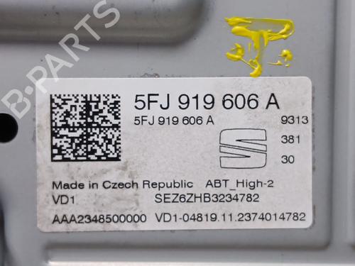 Radio SEAT ARONA (KJ7, KJP) 1.0 TSI | BP22803899E6 