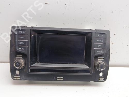 radio-vw-golf-vii-5g1-bq1-be1-be2-2012-2013-2014-2015-2016-2017-2018-2019-2020-2021-32345915 main image