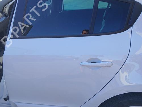 Porte arrière gauche RENAULT MEGANE III Hatchback (BZ0/1_, B3_) 1.2 TCe (BZ2B, BZ11) (116 hp) 20157229