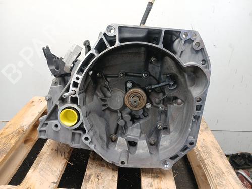 Used Gearbox Gearbox DACIA SANDERO II TCe 90 (B8M1, B8MA, B8AC) (90 hp) 36111560 36111560