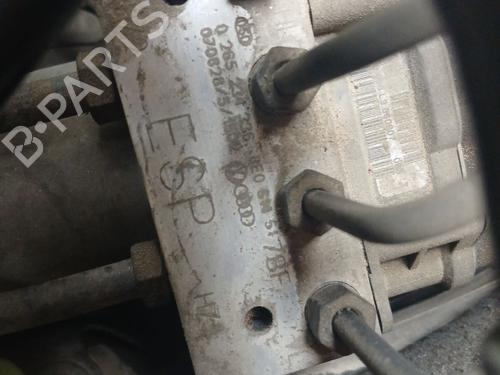 Abs pomp AUDI A4 B7 (8EC) 2.0 TDI 16V (140 hp) 28816102
