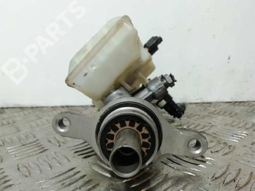 Brake master cylinder VOLVO V40 Hatchback (525)  | BP9576791M77 