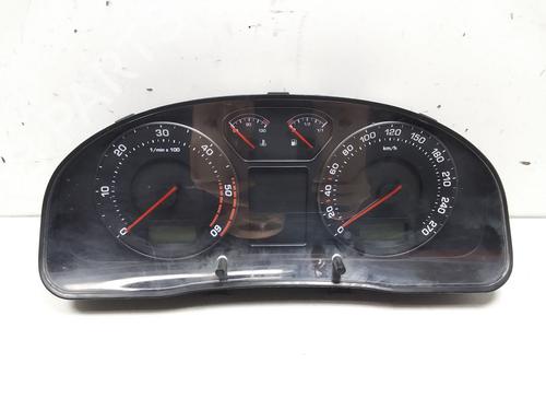 Used Instrument cluster SKODA SUPERB I (3U4) [2001-2008]  23126867