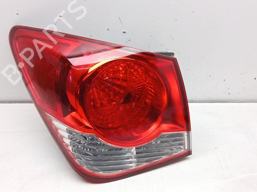 Left taillight CHEVROLET CRUZE (J300) 2.0 CDI | BP30173135C34 