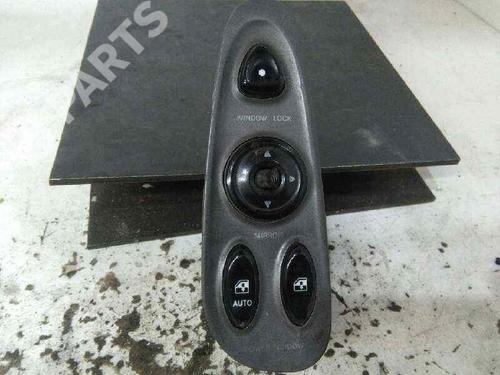 Used Left front window switch HYUNDAI COUPE I (RD) [1996-2004]  3507799