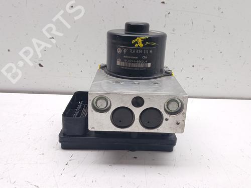 Used ABS pump PORSCHE CAYENNE (9PA) 3.2 (241 hp) 31679598