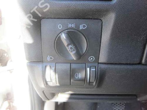 Venstre baglygte OPEL CORSA C (X01) 1.7 DI (F08, F68) | BP2383235C34 