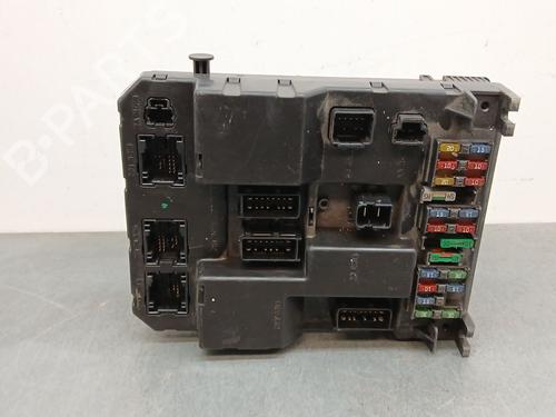 Used Fuse box PEUGEOT 307 (3A/C) 1.6 16V (109 hp) 30206430