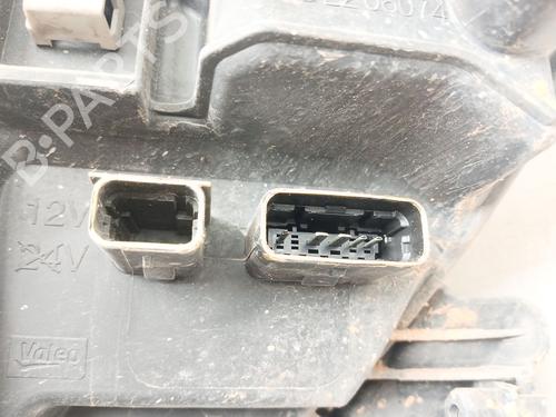 Right headlight RENAULT LAGUNA III Grandtour (KT0/1) 2.0 dCi (KT07, KT0J, KT14, KT1A, KT1S) | BP28294697C29 