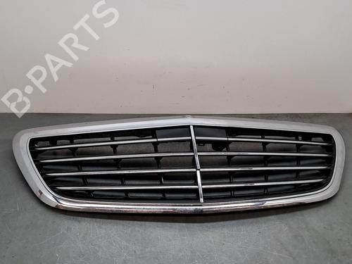 Used Grille MERCEDES-BENZ S-CLASS (W222, V222, X222) S 500 4-matic (222.085, 222.185) (455 hp) 29064592