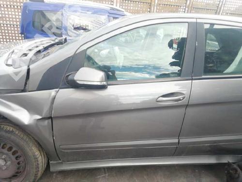 Used Left front door Left front door MERCEDES-BENZ B-CLASS Sports Tourer (W245) B 200 (245.233) (136 hp) 11044159 11044159