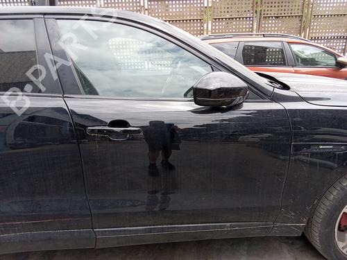 right-front-door-jaguar-f-pace-x761-2015-36476625 main image