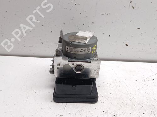Used ABS pump ABS pump RENAULT MEGANE IV Hatchback (B9A/M/N_) 1.5 dCi 110 (B9A3) (110 hp) 33460421 33460421