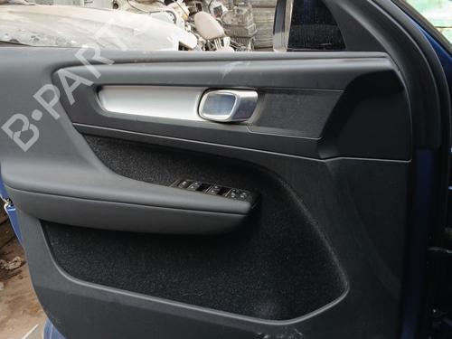 Used Front left panel VOLVO XC40 (536) T5 Plug-in Hybrid (262 hp) 28213693