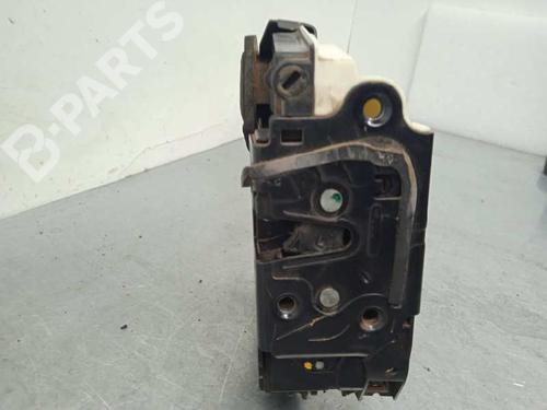 Used Front right lock VW POLO V (6R1, 6C1) 1.4 (6R1) (85 hp) 8875602