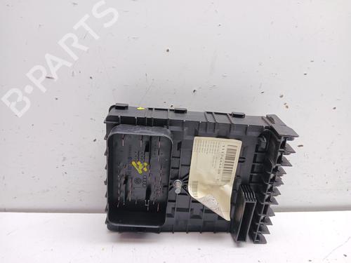 Fuse box VW TOURAN (1T3) 2.0 TDI | BP33321414E1 - Image 6