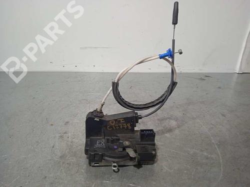 Used Front left lock OPEL ZAFIRA A MPV (T98) 2.2 DTI 16V (F75) (125 hp) 7104287