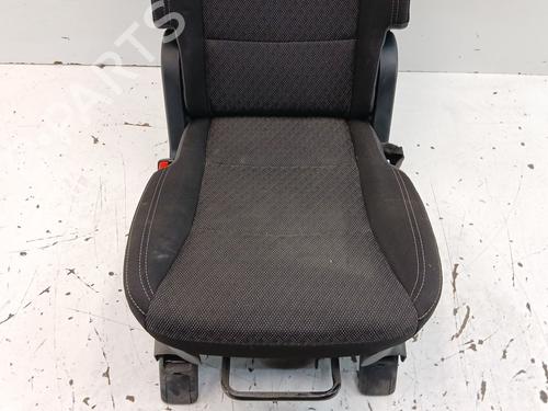 Sæde bagtil (2. række) KIA CARENS IV | BP17542066I23 - Image 5