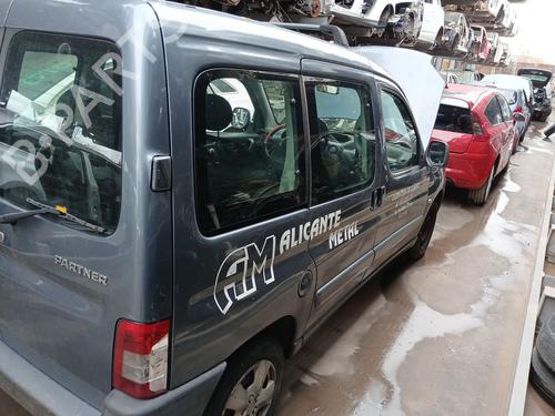 Fuse box PEUGEOT PARTNER MPV (5_, G_) 1.6 HDi 75 | BP31709742E1 