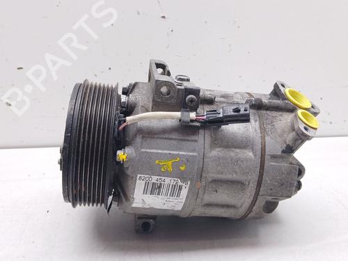 Used AC compressor NISSAN PRIMASTAR Van (X83) 2.0 dCi 115 (114 hp) 28585771