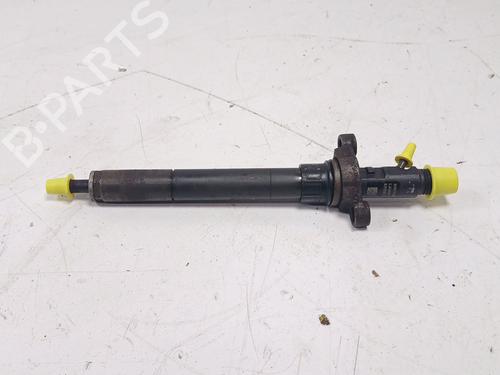 Inyector Inyector FORD FOCUS II (DA_, HCP, DP) 2.0 TDCi (136 hp) 37426799 37426799
