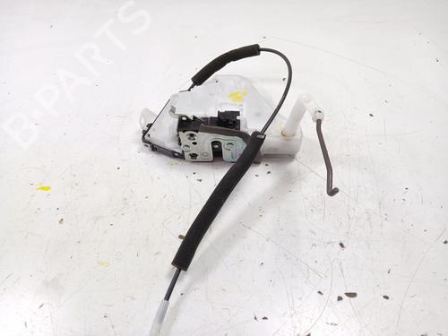 front-left-lock-nissan-juke-f16_-2019-36145714 main image