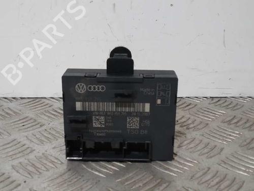 Used Electronic module AUDI A4 B8 (8K2) 2.7 TDI (190 hp) 14993037