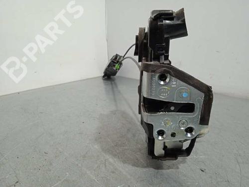 Used Front right lock TOYOTA AURIS (_E18_) 1.6 (ZRE181_, ZRE185_, ZRE185R, ZRE181R) (132 hp) 12194088