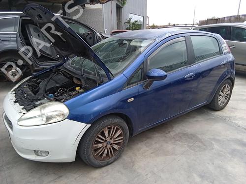 Brugte FIAT GRANDE PUNTO (199_) 1.3 D Multijet (199.AXD11, 199.AXD1A, 199.AXD1B,... 4749307