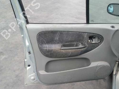 Scheinwerfer links RENAULT SCÉNIC I MPV (JA0/1_, FA0_) 1.6 (JA00, JA16, JA15, JA19, JA1V, JA2B, JA2C, JA0B,... | BP2388508C28 