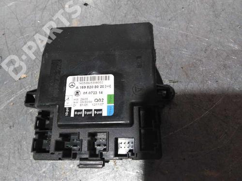 Dør styreenhet MERCEDES-BENZ B-CLASS Sports Tourer (W245) [2005-2011]  6060689