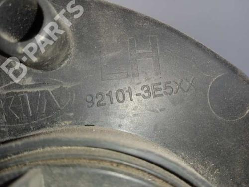 Left headlight KIA SORENTO I (JC) 2.5 CRDi 4WD | BP6606339C28 