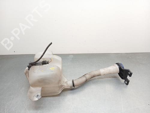 Used Windscreen washer tank Windscreen washer tank 38946773 38946773