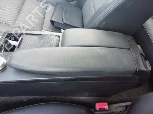 Armlæn MERCEDES-BENZ C-CLASS (W204) [2007-2015]  15599664
