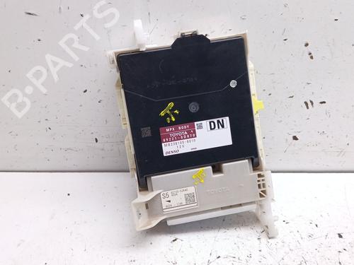Used Fuse box Fuse box 37670631 37670631
