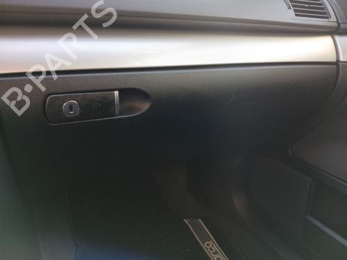 Used Glove box AUDI A4 B6 (8E2) 2.0 (130 hp) 29566779