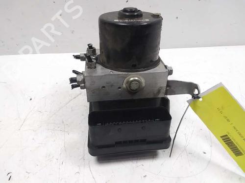 Used ABS pump BMW 3 (E90) 318 d (143 hp) 17945560