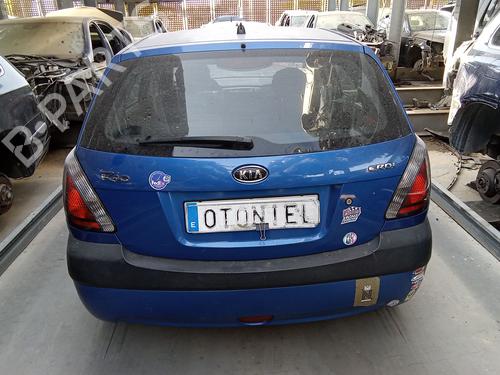 Bakluke CC/Kombi-Kupé Bakluke CC/Kombi-Kupé 37999465 37999465
