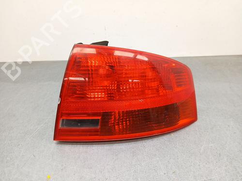 Højre baglygte AUDI A4 B7 (8EC) 2.0 TDI 16V | BP31123891C35 