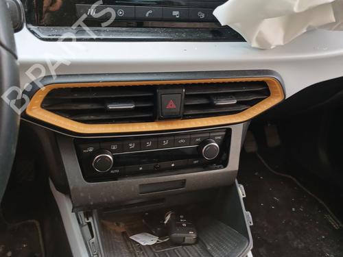 Interior roof light SEAT ARONA (KJ7, KJP) 1.0 TSI | BP34582837I8  - Image 16