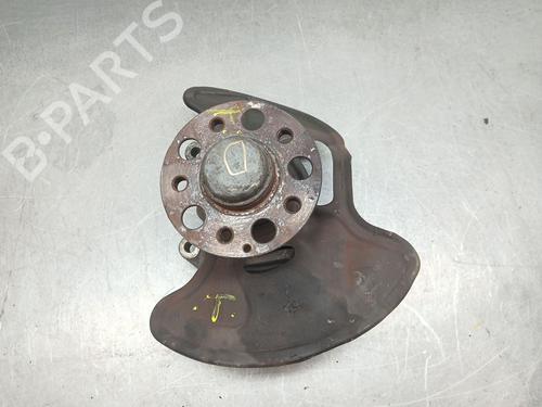 Used Right front steering knuckle Right front steering knuckle MERCEDES-BENZ C-CLASS (W204) C 250 CDI (204.003) (204 hp) 34399119 34399119