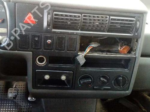 Rear right lock VW TRANSPORTER T4 Van (70A, 70H, 7DA, 7DH) 1.9 TD | BP3420933C99 