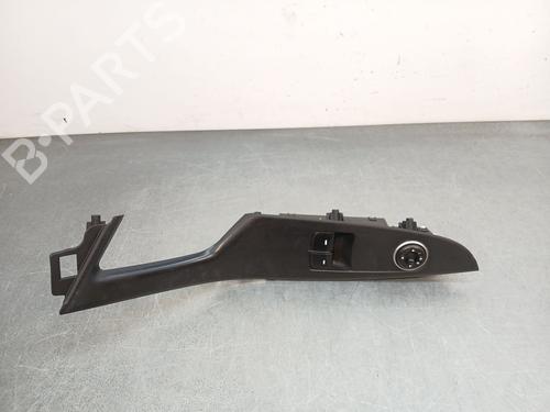 Used Left front window switch Left front window switch 38439568 38439568